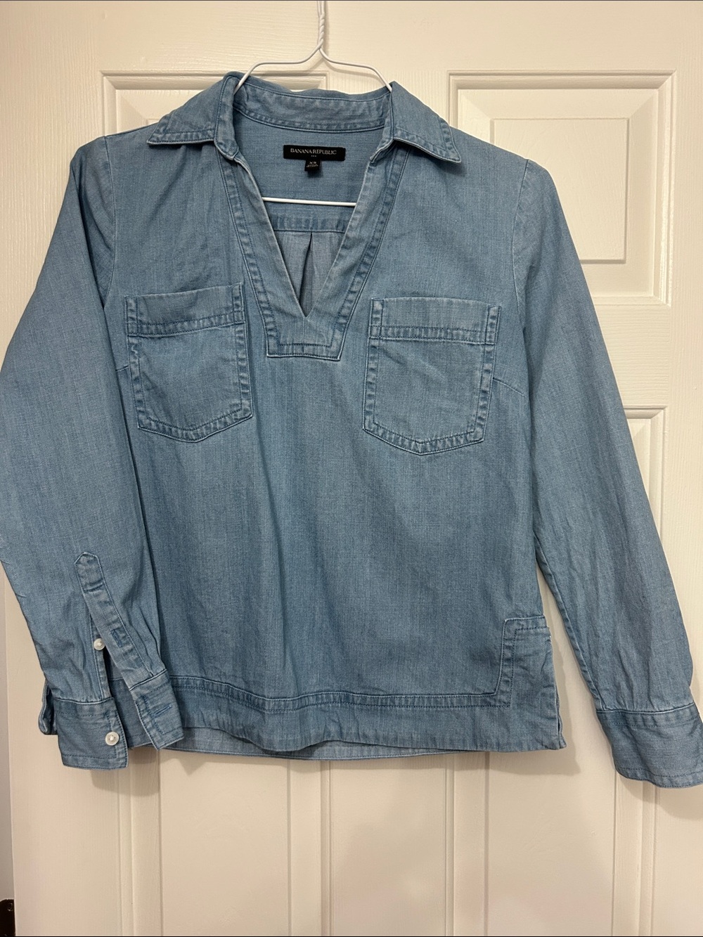 Banana Republic Factory Light Blue Denim Button-Down Style Shirt